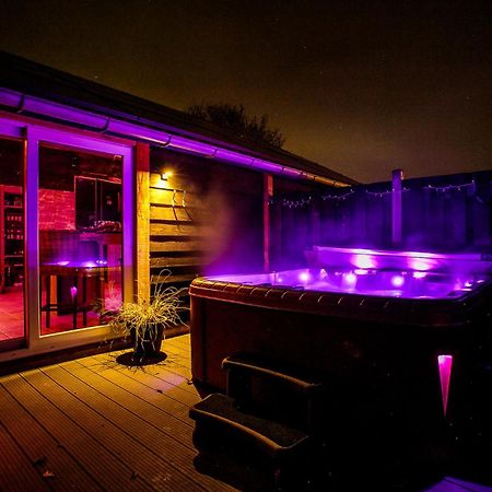 B&B En Wellness De Waalhoeve Angerlo 外观 照片