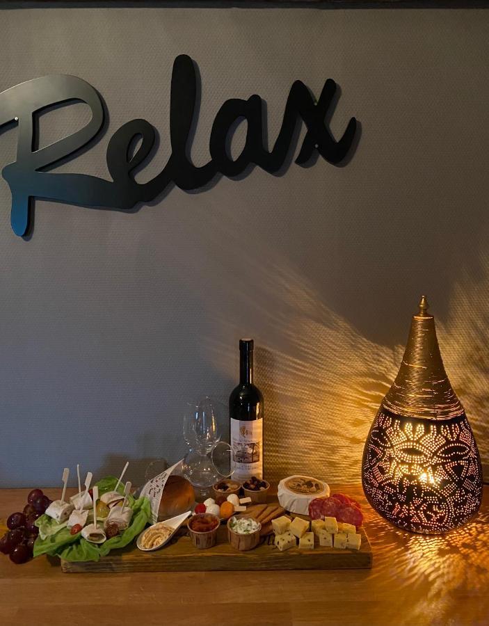 B&B En Wellness De Waalhoeve Angerlo 外观 照片